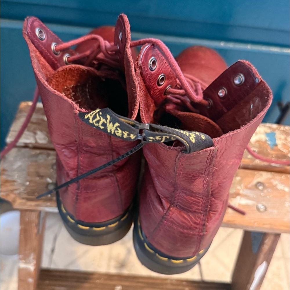 Dr. Martens Pascal Red Leather Lace-Up Boots | Women’s 7 - Picture 2 of 5